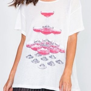 WILDFOX NWT Wine Tower Paper Thin Tee S White